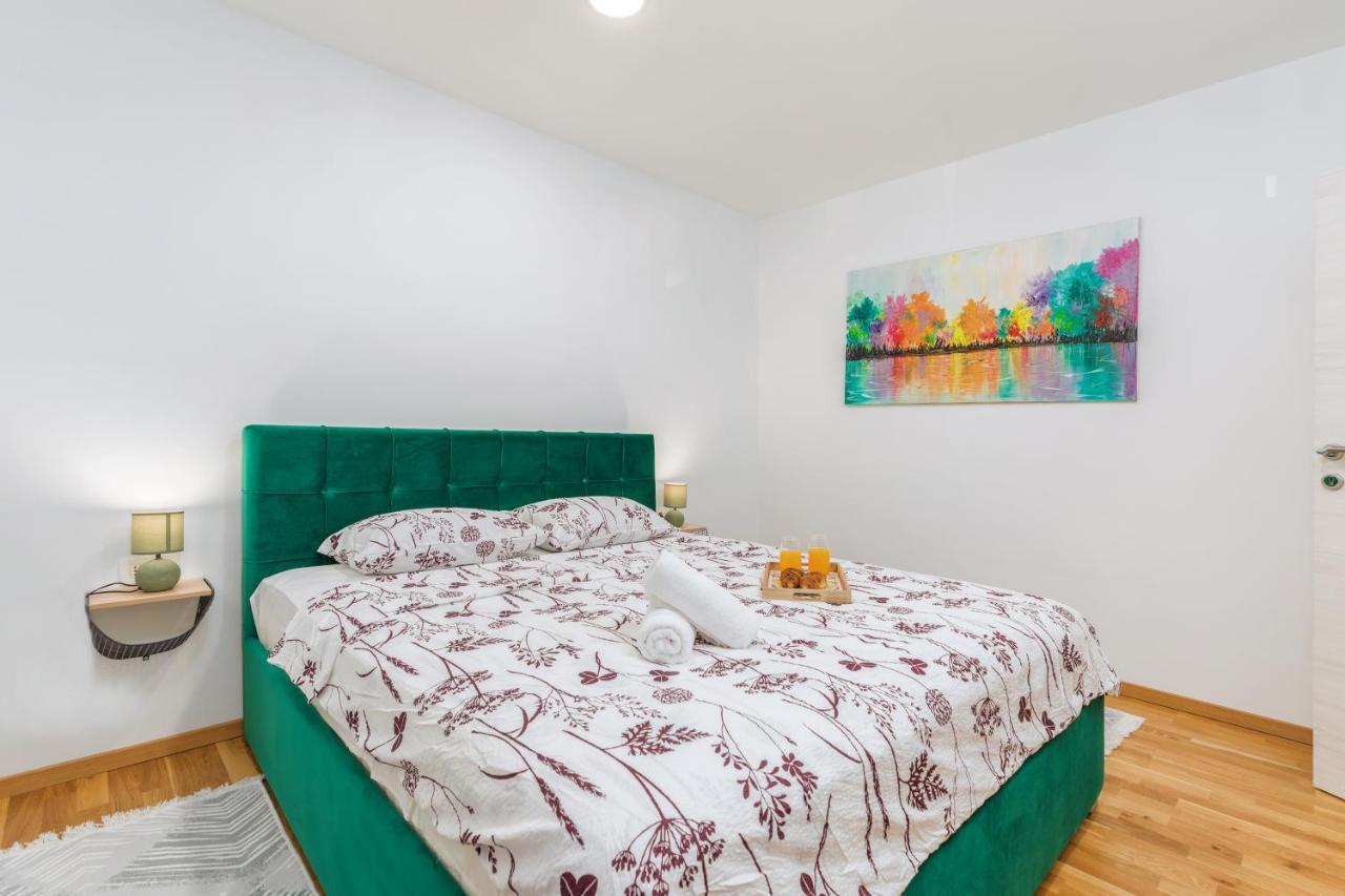 Apartment Lorilu Пула Экстерьер фото