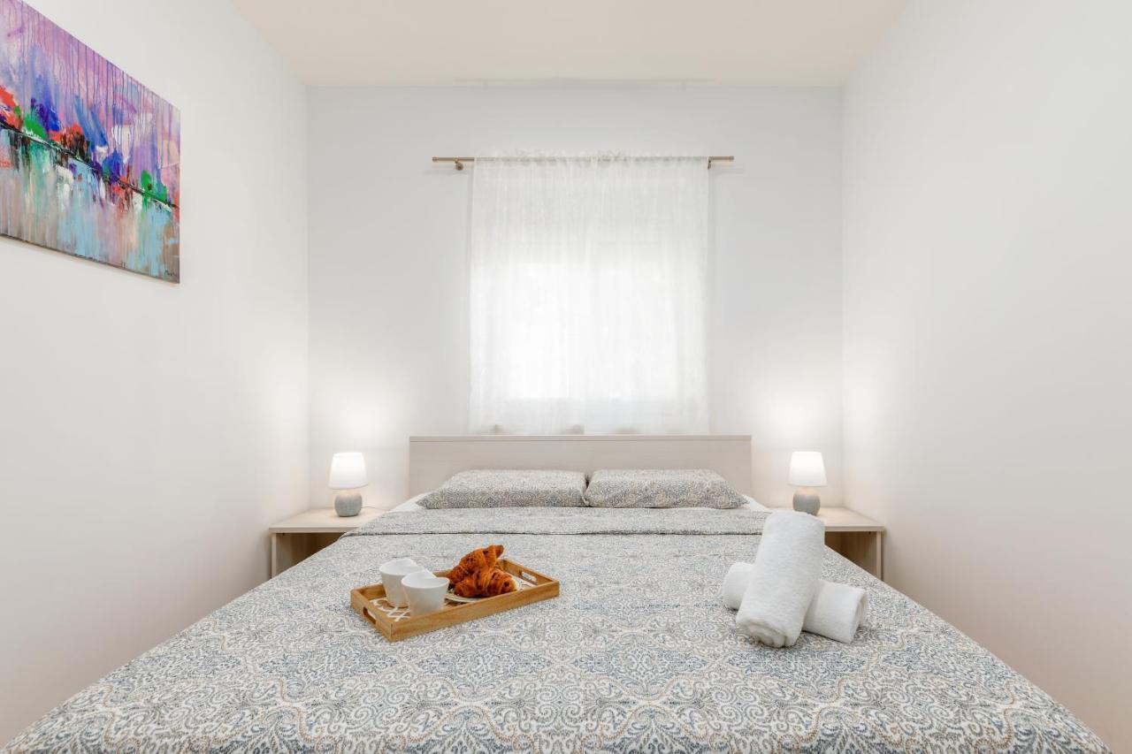 Apartment Lorilu Пула Экстерьер фото